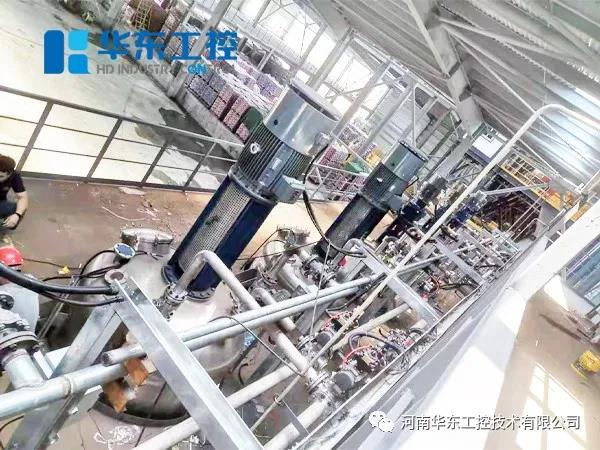 漯河市天山路泵站智能化配電及自動化控制系統(tǒng)現(xiàn)場工作圖